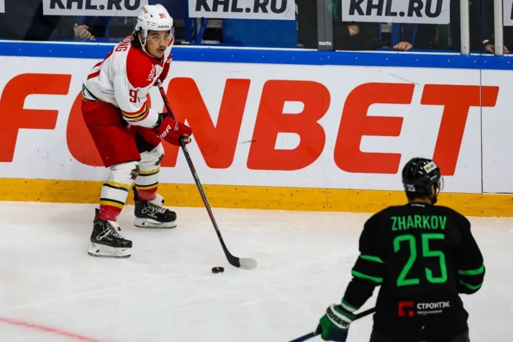  法兰克福客场发威，补时绝杀带走宝贵三分  