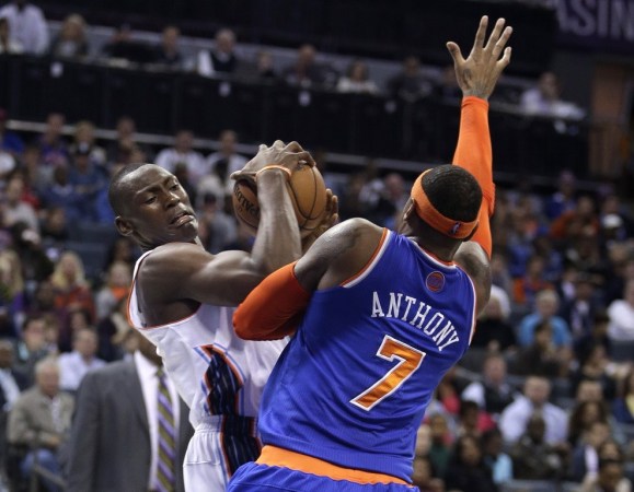  兰德尔关键篮板尼克斯险胜奇才保住东部第四位置